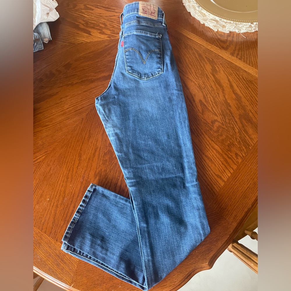 Levi’s Mid Rise Skinny - Picture 6 of 6